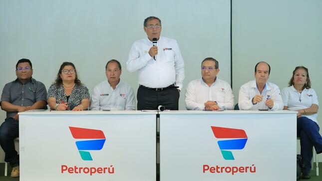 Firman Convenio de Continuidad para Entrega de Balones de Gas de Petroperú a Juntas Vecinales de La Brea, en Piura