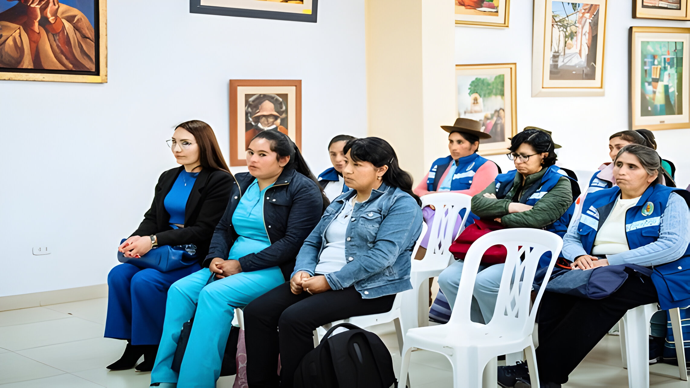 ENTREGA RECONOCIMIENTO A LOS RESPONSABLES DE PROMSA Y PADRON NOMINAL DE LOS ESTABLECIMIENTOS DE SALUD.
