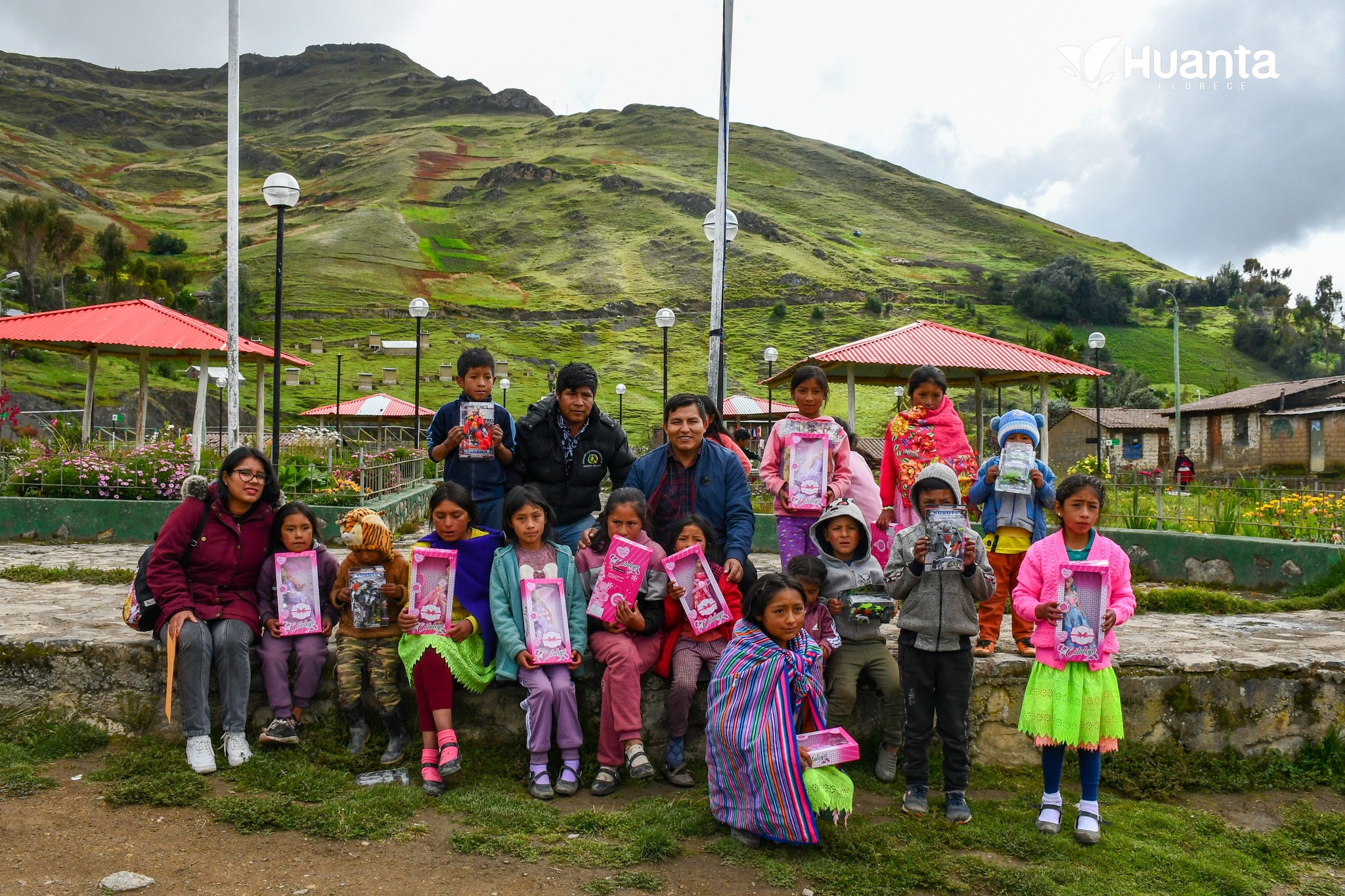 ENTREGANDO SONRISAS EN EL CENTRO POBLADO DE PURUS