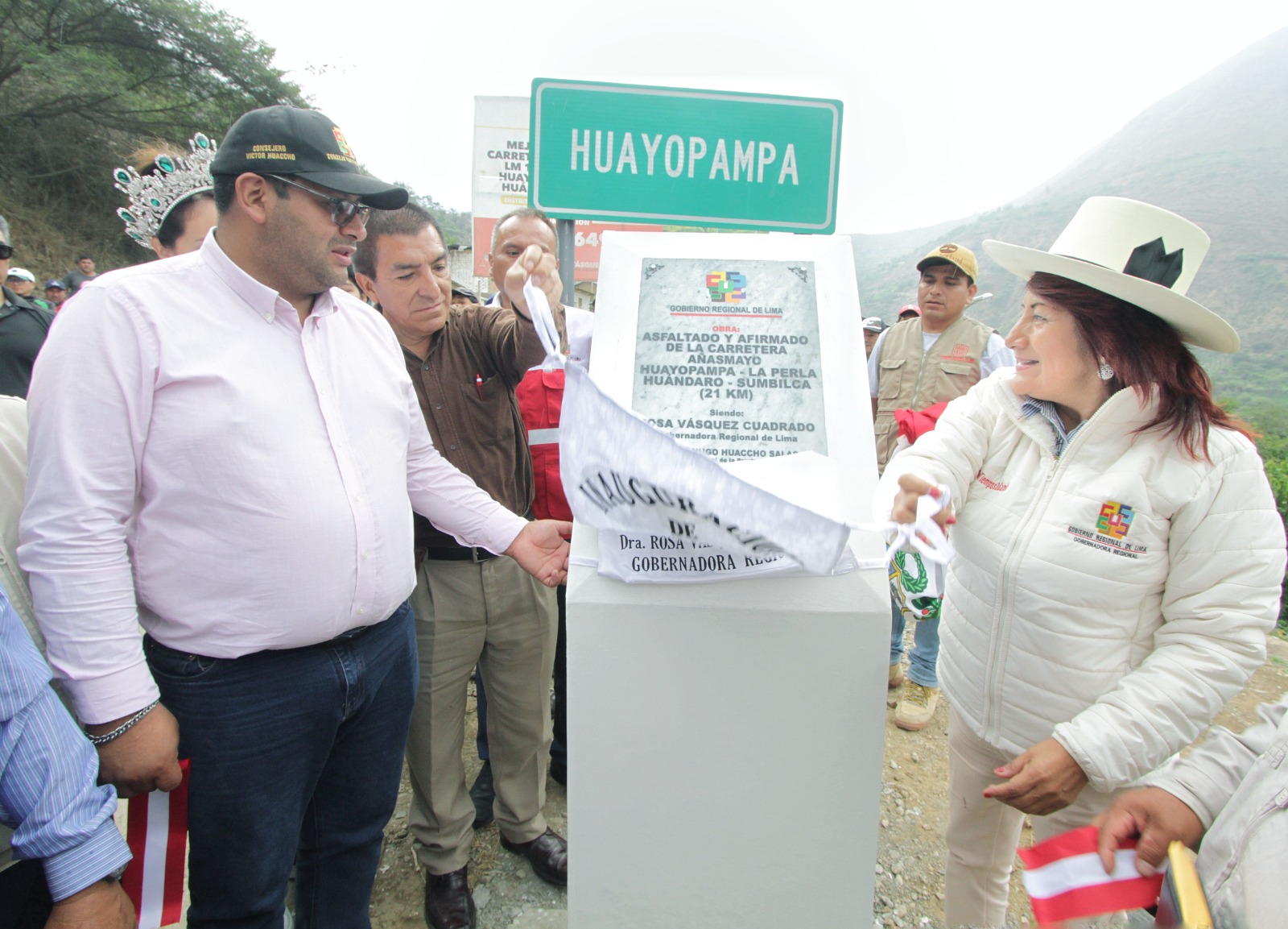 Rosa Vásquez inaugura asfaltado y afirmado de carretera Añastamayo – Huayopampa – La Perla – Huándaro - Sumbilca