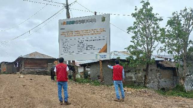 La Contraloría General advirtió situaciones que podrían generar el retraso de la obra Creación del camino vecinal Cuelcho – Lejía – Obsaj – Shique – Chiliquin. Este proyecto valorizado en S/ 31 081 319, a cargo de la Municipalidad Provincial de Chachapoyas, podría perjudicar a 776 ciudadanos por las deficiencias detectadas en su ejecución.