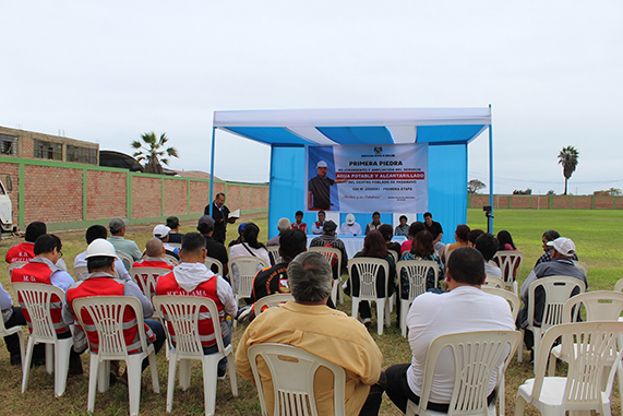 COLOCACIÓN DE PRIMERA PIEDRA EN PASAMAYO.