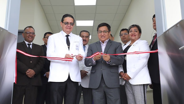 Hospital Cayetano Heredia reduce de 6 meses a 3 días el tiempo de espera para una referencia oncológica