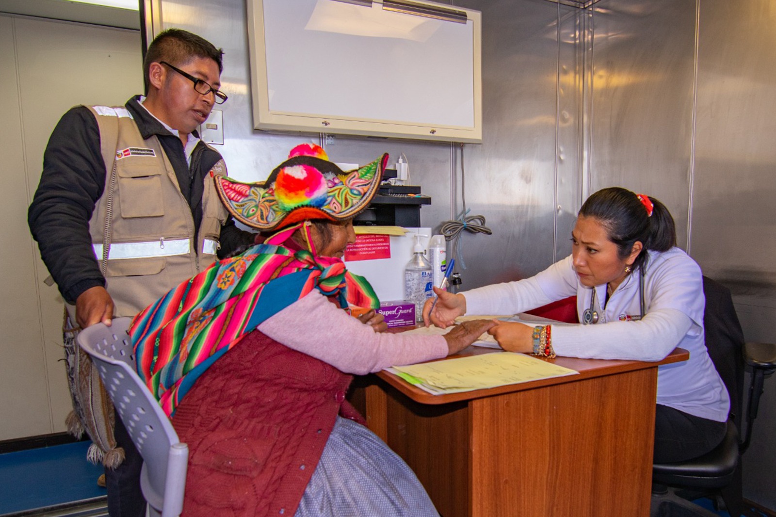 Ministerio de Cultura facilitó servicios públicos a 24 pueblos indígenas de Loreto, Puno y Ucayali en 2023