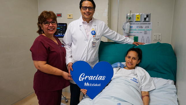 Médicos del hospital Negreiros salvan la vida de mujer y su bebé luego de desprendimiento prematuro de placenta