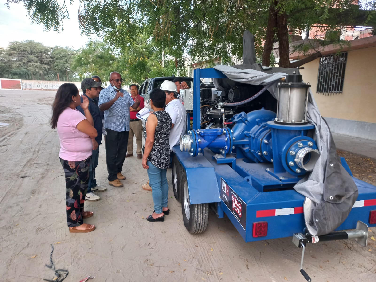 Fenómeno El Niño: MVCS entrega motobombas para atender posibles emergencias por lluvias en Piura