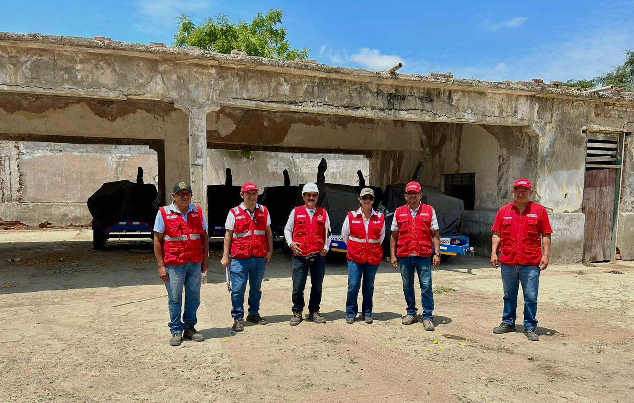 Fenómeno El Niño: MVCS entrega motobombas para atender posibles emergencias por lluvias en Piura