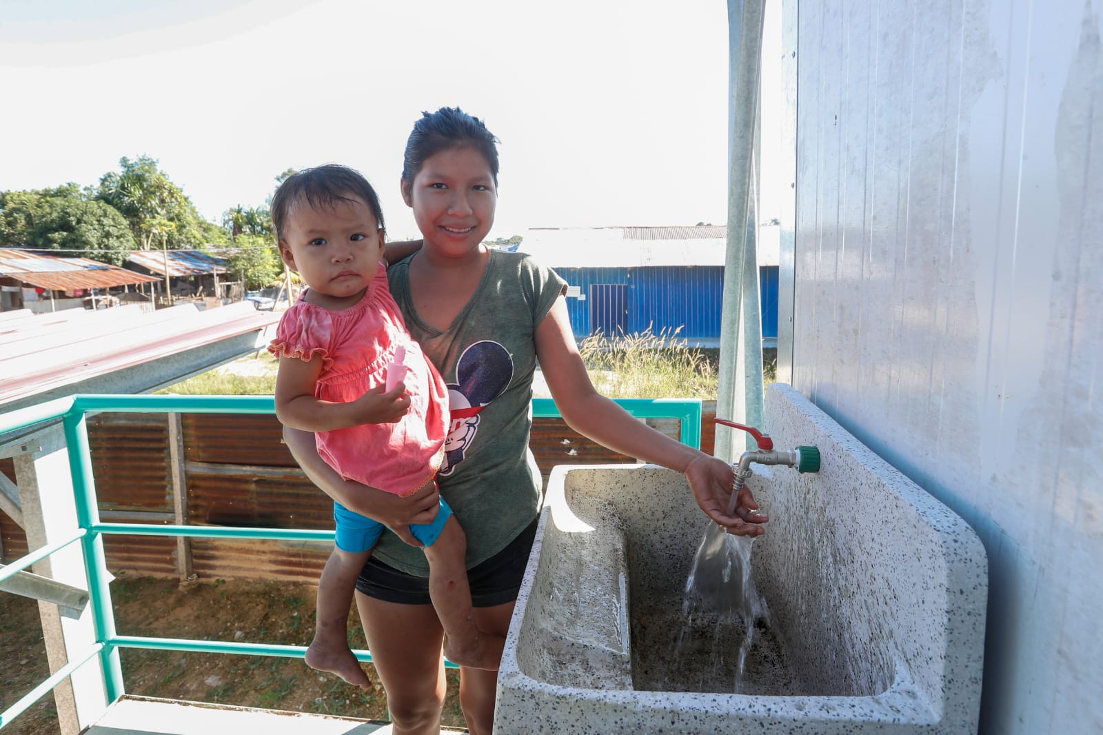 Ministerio de Vivienda culminó 162 obras de agua potable y saneamiento rural durante el 2023