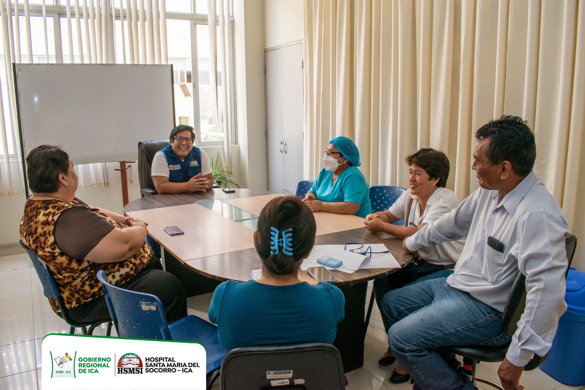 reunión informativa con los diferentes representantes de los sindicatos de trabajadores del HSMSI