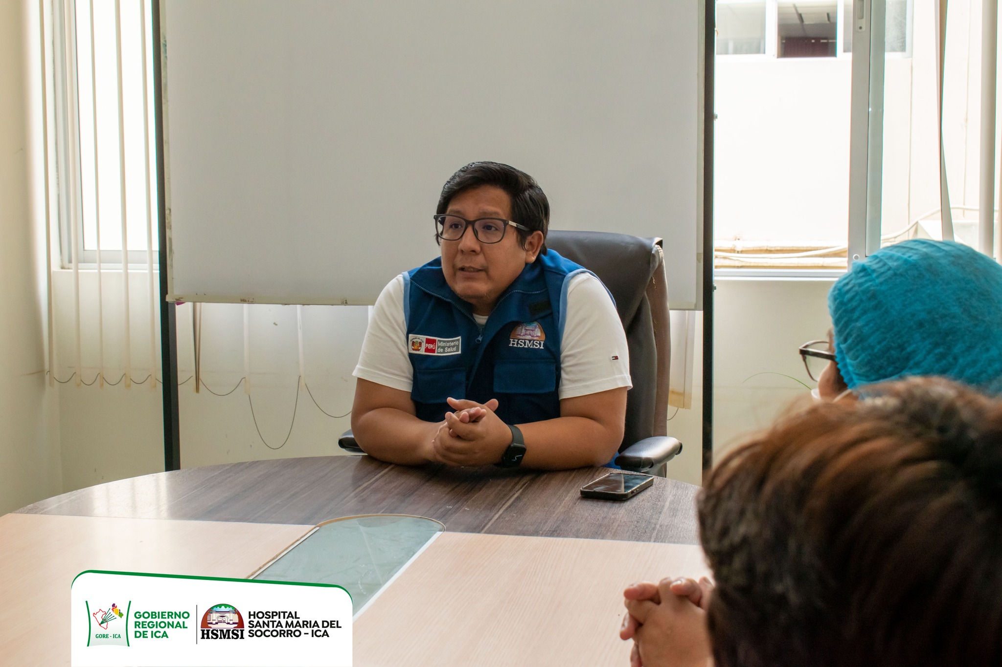 reunión informativa con los diferentes representantes de los sindicatos de trabajadores del HSMSI