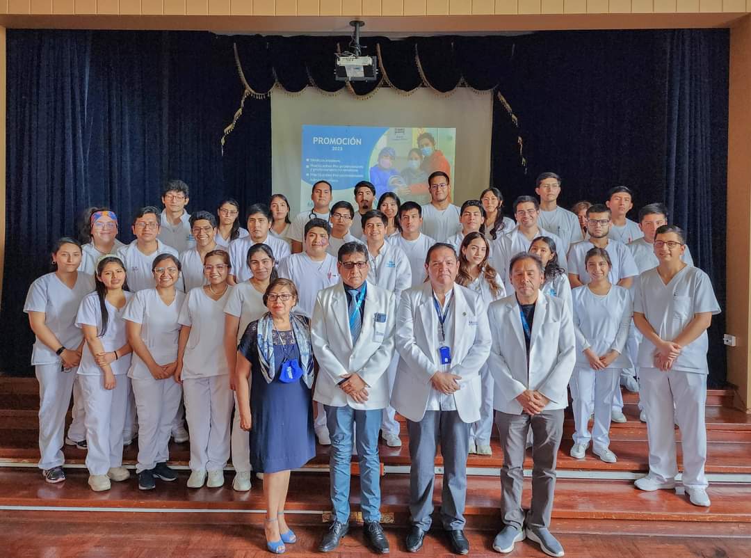 EsSalud Arequipa recibe a más de 30 internos que se formarán en hospitales de la red