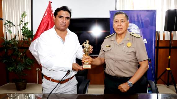Jefe policial reconoce invalorable apoyo de gobernador Luis Neyra en lucha contra la inseguridad