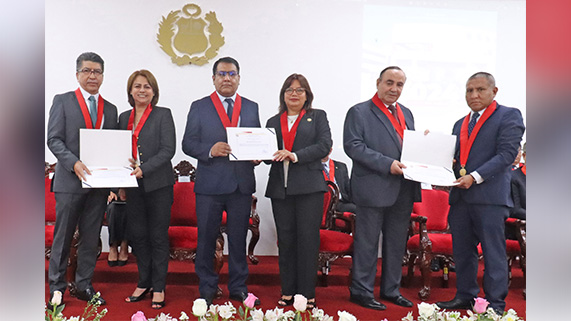 En la ceremonia de inicio del año judicial del Callao, Se premió a magistrados de 28 órganos jurisdiccionales por superar el 100% de su producción