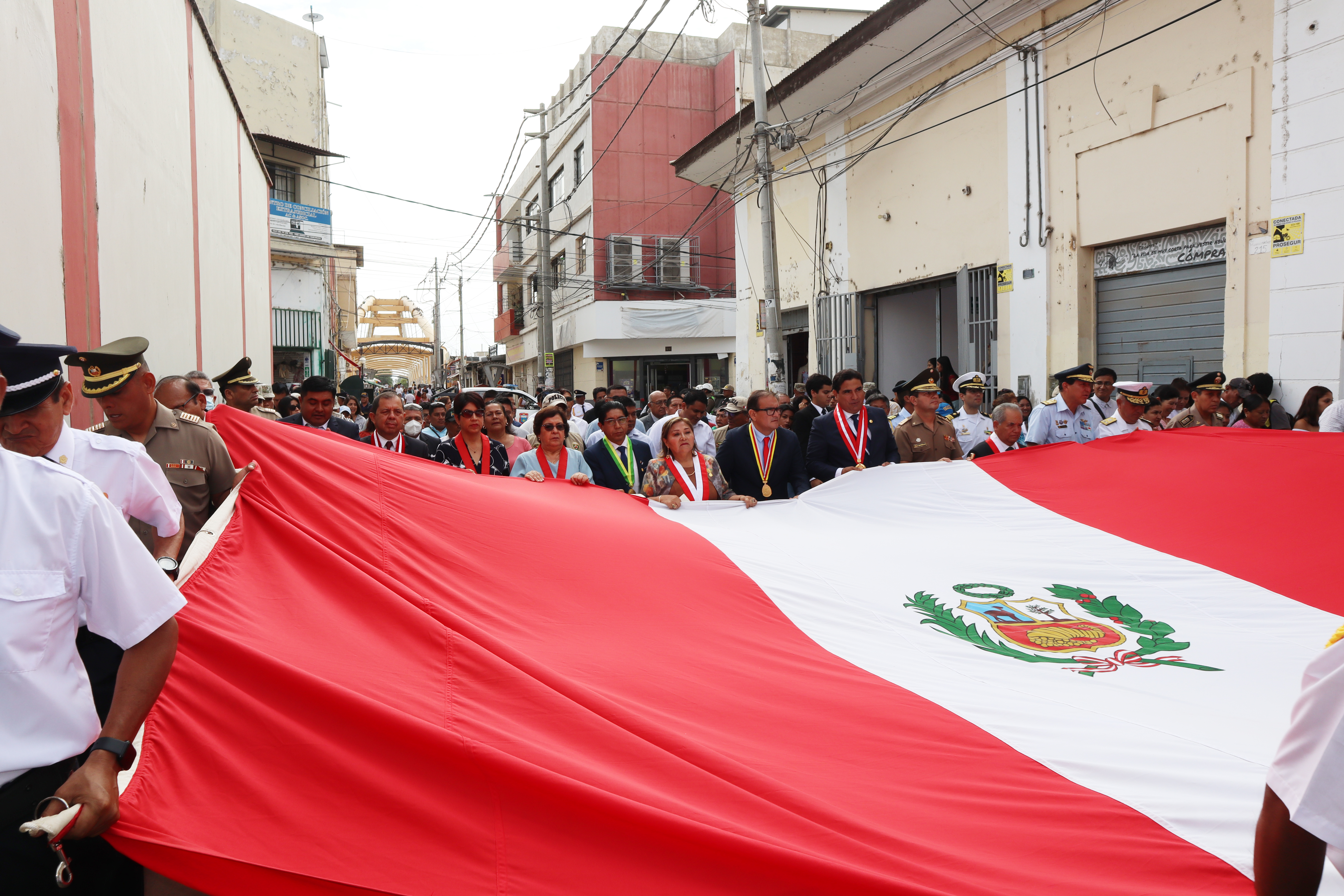 Titular del Distrito Judicial participó de actos conmemorativos por el 203 Aniversario del Grito Libertario de la ciudad de San Miguel de Piura