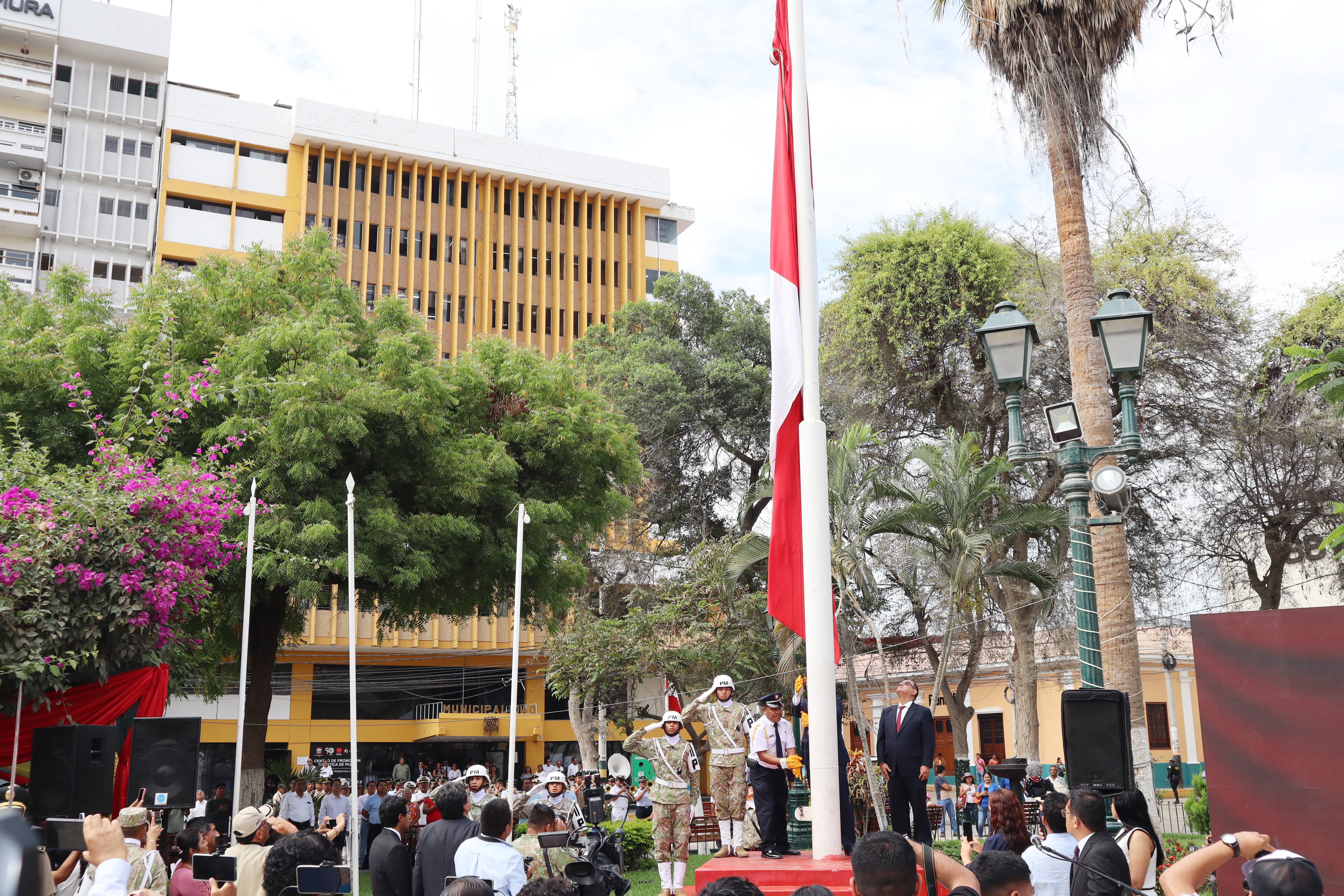 Titular del Distrito Judicial participó de actos conmemorativos por el 203 Aniversario del Grito Libertario de la ciudad de San Miguel de Piura