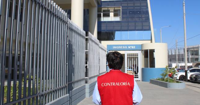 La Contraloría General advirtió que directivos que ocupan cargos gerenciales y de jefatura en el Proyecto Especial Afianzamiento y Ampliación de los Recursos Hídricos de Tacna (PET), no cumplirían los requisitos mínimos exigidos al no acreditar la experiencia solicitada por la entidad.