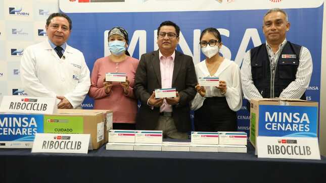 Pacientes con cáncer de mama del INEN reciben por primera vez y de manera gratuita el medicamento Ribociclib