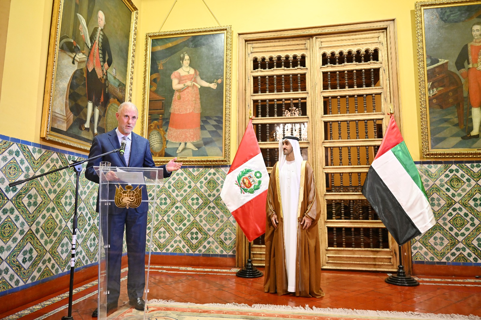 Discurso del canciller Javier González-Olaechea Franco durante la condecoración al embajador de Emiratos Árabes Unidos en Perú