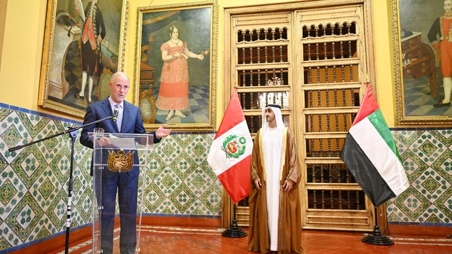 Discurso del canciller Javier González-Olaechea Franco durante la condecoración al embajador de Emiratos Árabes Unidos en Perú