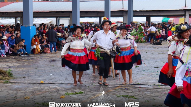 Concurso de Danzas por el 167° Aniversario del Distrito de Sapallanga