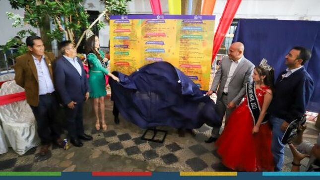 📌El alcalde provincial de Cajamarca, Joaquin Ramírez Gamarra, en compañía de diferentes autoridades civiles y militares, realizó la develación del programa oficial del carnaval de Cajamarca 2024. Además, presentó el spot y canción oficial del carnaval en las instalaciones de la Casona Cultural Miguel Espinach. 
✅Este año, la fiesta 'Más Alegre del Perú, es denominada "Carnaval Inolvidable" y tiene como fechas principales del 9 al 14 de febrero, como la entrada de: Ño Carnavalón, Concurso de Patrullas y Comparsas, Corso Carnestolendo, Velorio y Entierro. 
👉La Municipalidad de Cajamarca invita a los medios de comunicación, residentes y turistas a participar activamente en las festividades del Carnaval Inolvidable. 
 ¡Prepárense para vivir un Carnaval que quedará grabado en sus corazones!