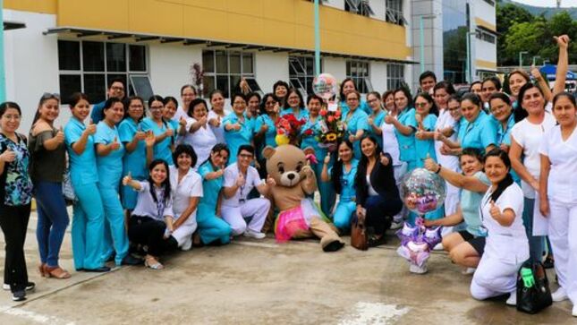 Licenciada en Enfermería, María Elena Peralta Piedra Cesó después de 36 años y 11 días de labor institucional. 
