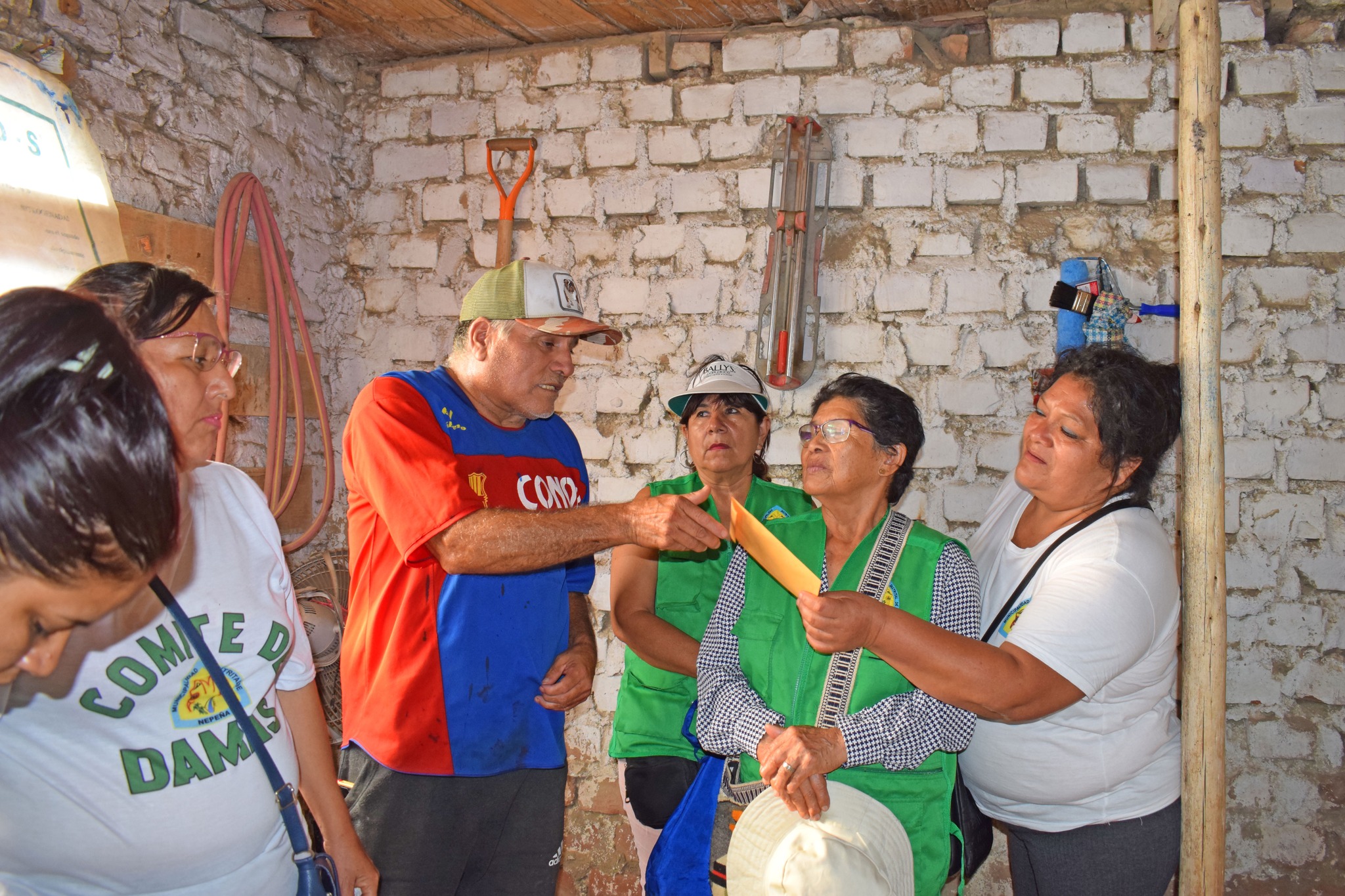 Comité de Damas atiende casos sociales