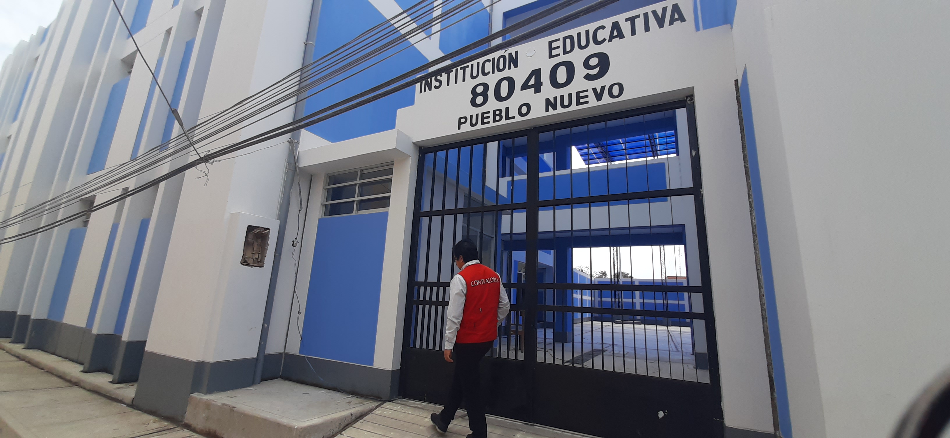 La Contraloría General de la República (CGR) concluyó que exfuncionarios y exservidores de la Municipalidad Distrital de Pueblo Nuevo (Chepén) causaron un perjuicio económico a dicha entidad municipal por S/ 484 097, al otorgar de manera irregular conformidad a la recepción y aprobar la liquidación de una obra para la rehabilitación de la Institución Educativa N.º 80409.