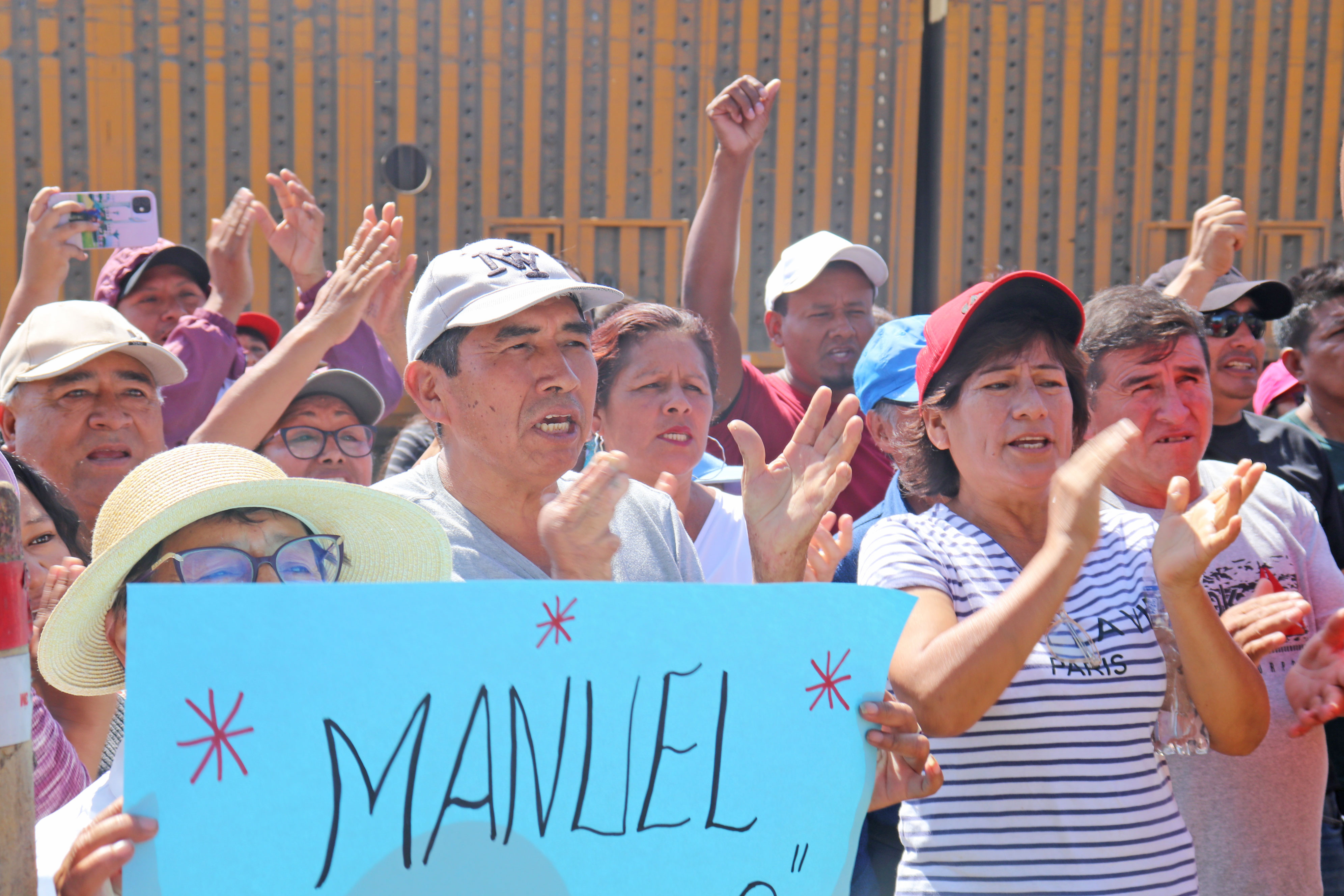 Vecinos agradecen trabajo del alcalde Manuel Figueroa por el reinicio de obra