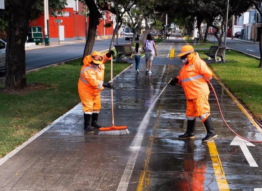 limpieza de espacios públicos