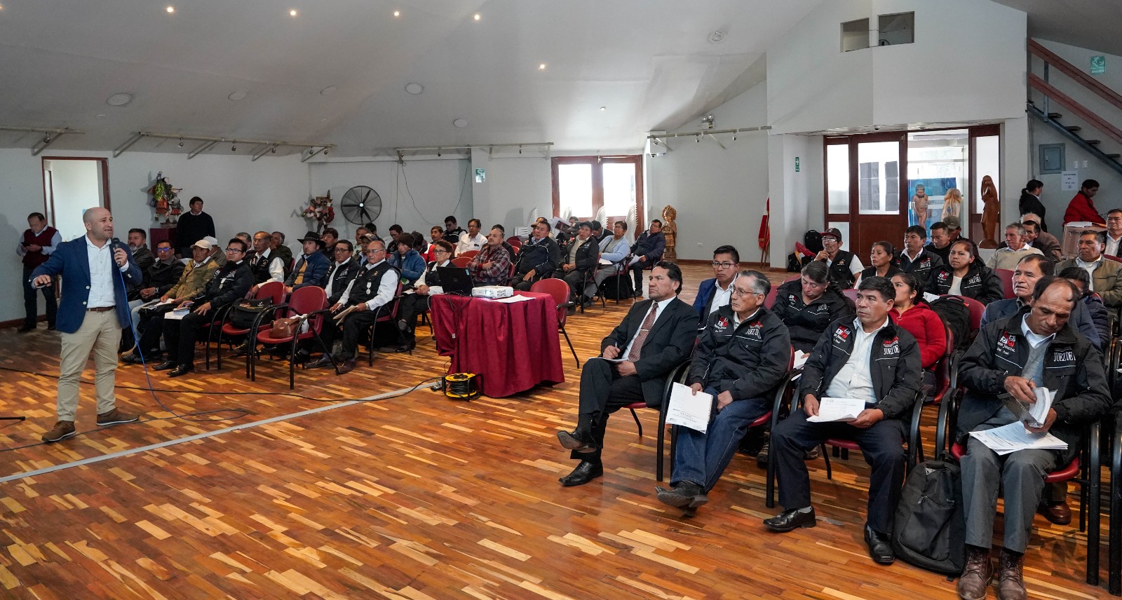 Con éxito se realizó el "Primer Encuentro Macrorregión Sur de Jueces de Paz en conmemoración a la Justicia de Paz"