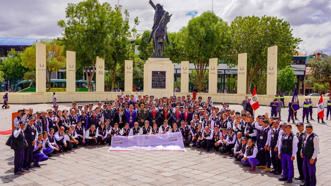 Corte Superior de Justicia Cusco realizó ceremonia en conmemoración al Bicentenario de la Justicia de Paz en el Perú