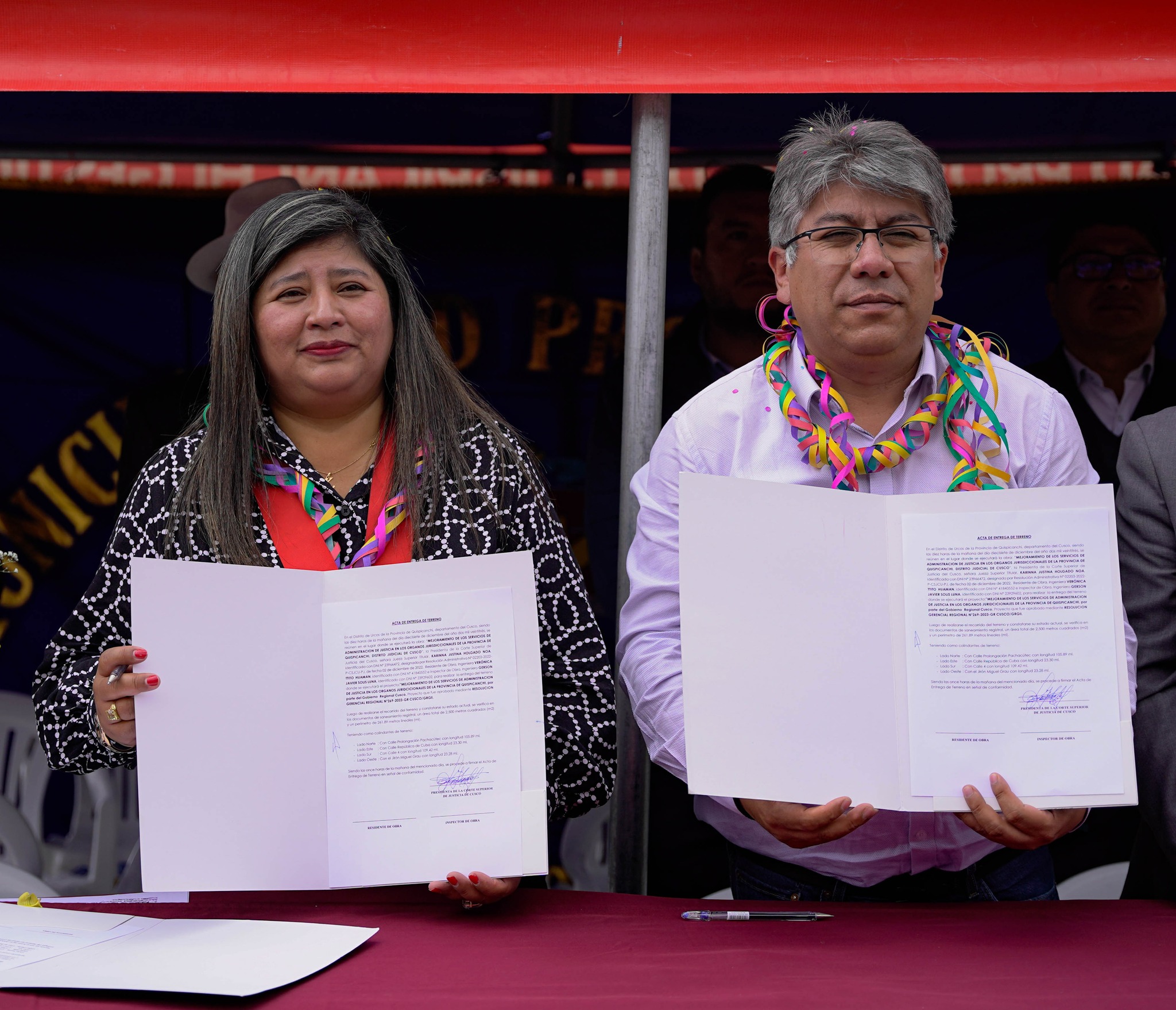 Presidenta de la Corte de Cusco y Gobernador Regional colocan primera piedra donde se edificará la futura Sede Judicial de Quispicanchi
