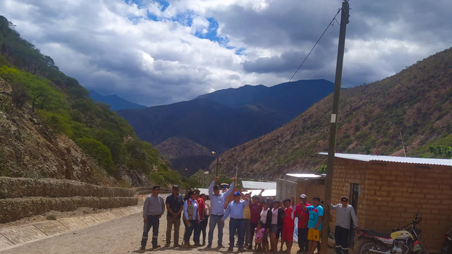 Proyecto de electrificación de Huabal Alto 