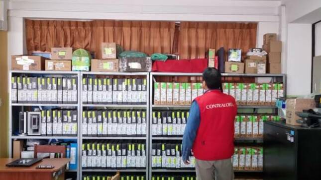 La Contraloría General detectó irregularidades en el proyecto de mejoramiento de las capacidades informáticas y tecnológicas de estudiantes de primaria y secundaria de los colegios públicos de la región (proyecto educativo TIC2). 