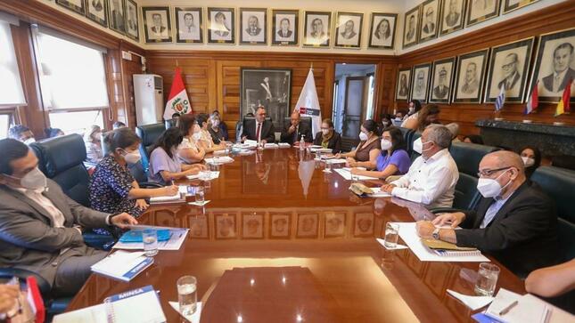 Minsa y agencias de cooperación internacional redoblarán esfuerzos para mitigar el impacto del fenómeno El Niño 