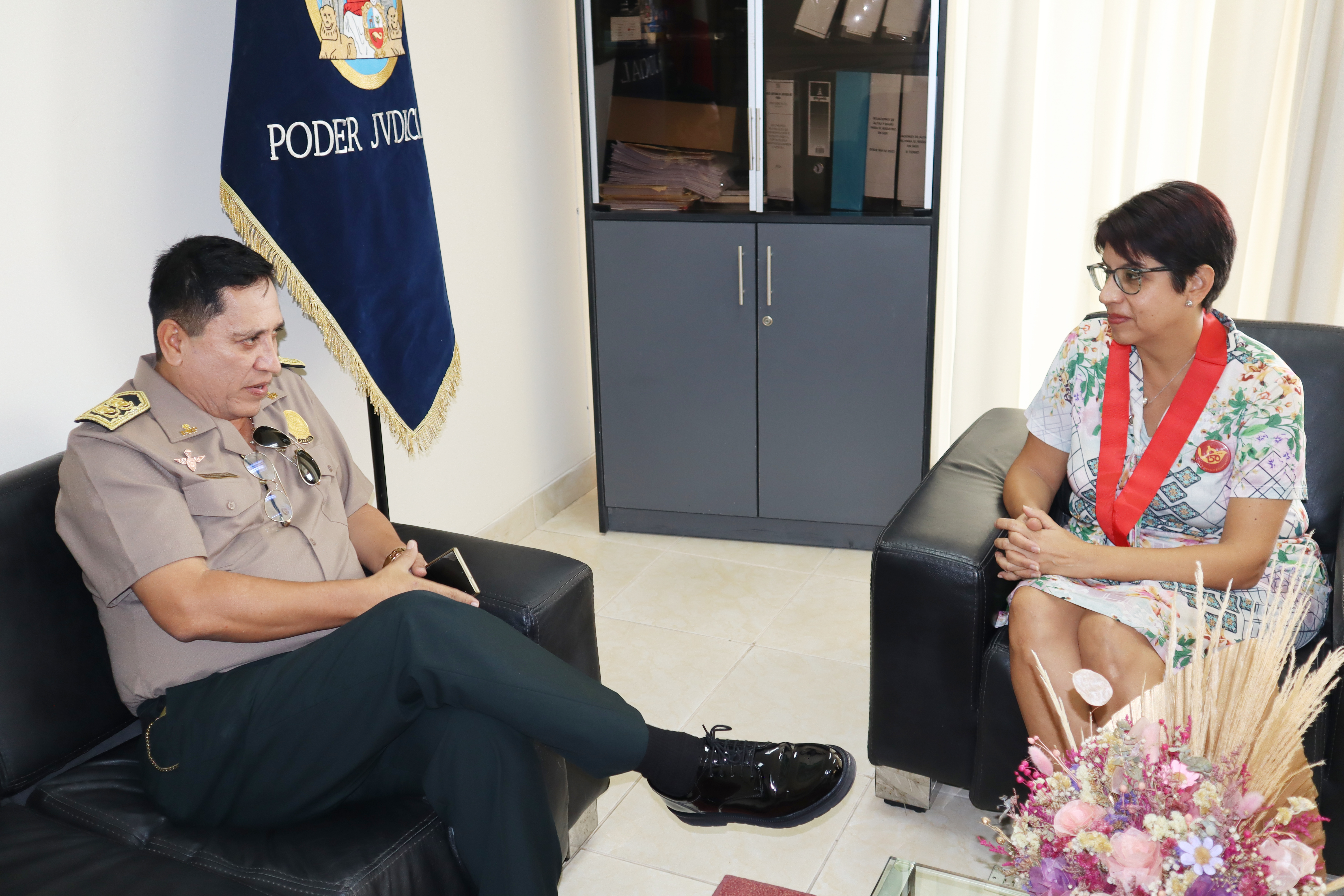 Poder Judicial y Policía fortalecen niveles de coordinación para mejorar la seguridad ciudadana
