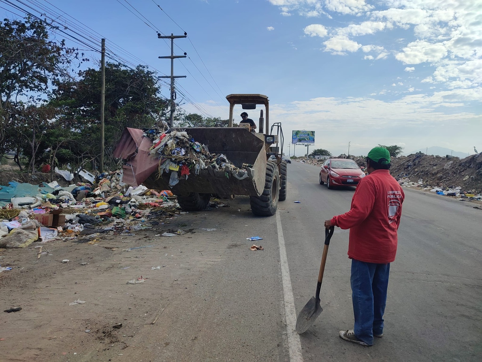 Municipalidad de Chiclayo recogerá más de 500 metros cúbicos de basura y desmonte en la salida a Ferreñafe