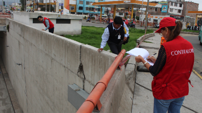 La Contraloría General identificó un perjuicio de S/ 3 817 145 a la Municipalidad Provincial de Arequipa (MPA) por pagos indebidos, excesivos e inaplicación de penalidades en la ejecución de la obra mejoramiento de la interconexión vial entre las avenidas Andrés Avelino Cáceres y Daniel Alcides Carrión (óvalo de los Bomberos) en el distrito de José Luis Bustamante y Rivero provincia y departamento de Arequipa.