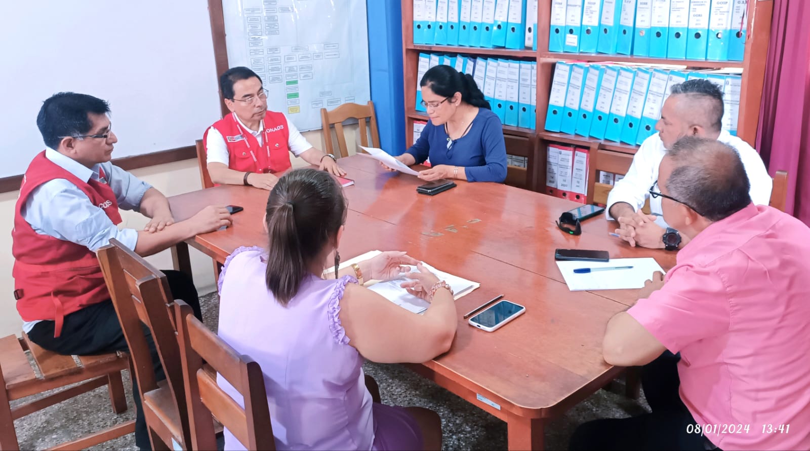 reunión con representantes de la municipalidad san juan bautista