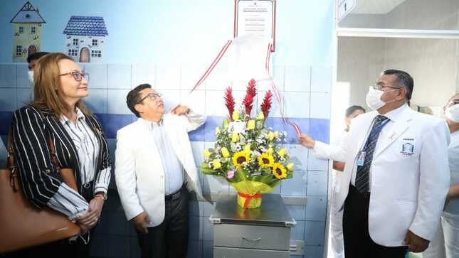 Ministro César Vásquez pone al servicio de la comunidad la Unidad de Oncología Pediátrica del Hospital Nacional Dos de Mayo
