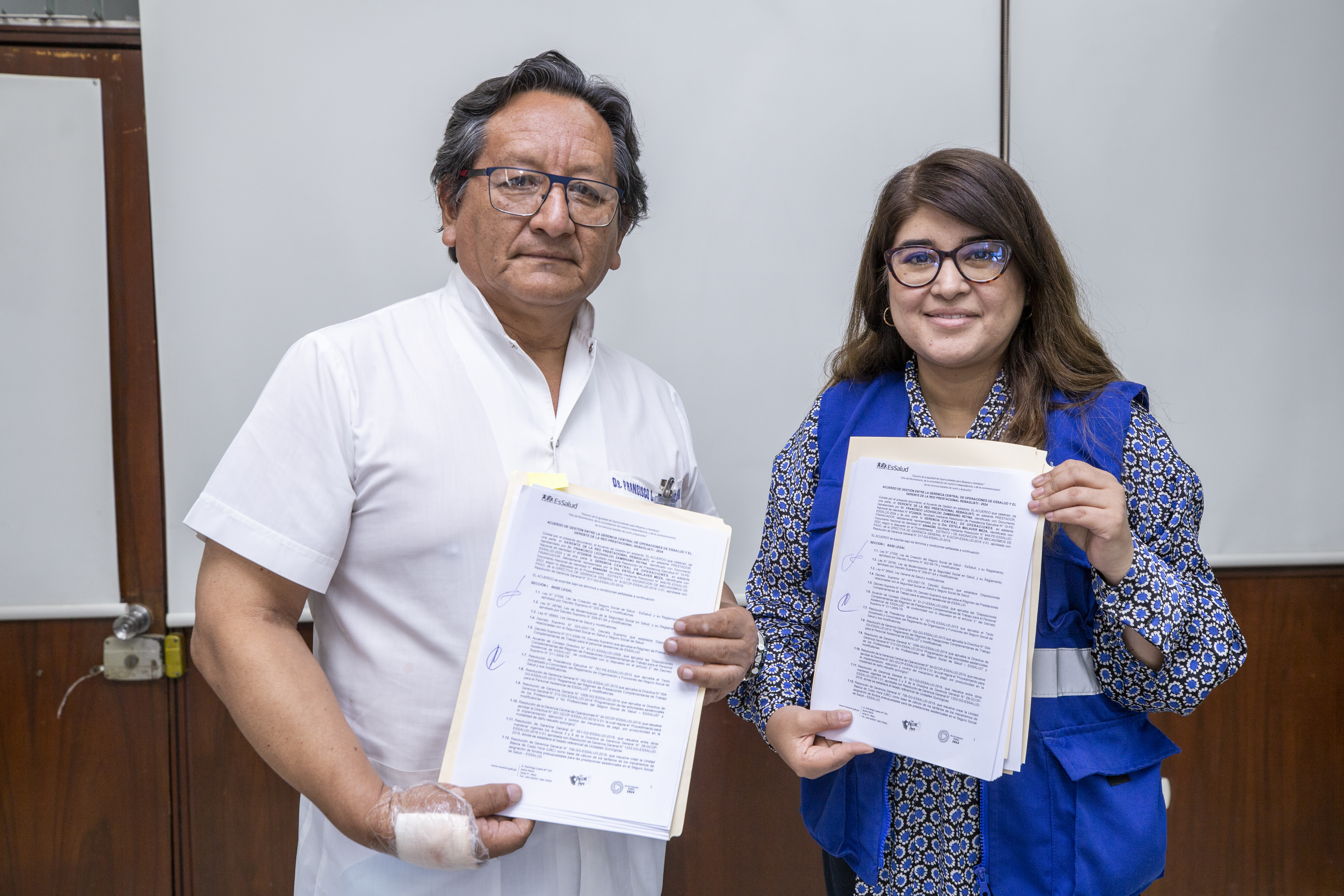Hospital Rebagliati continúa con el desembalse quirúrgico