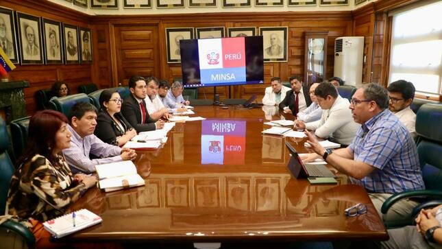 El Minsa y el Gobierno Regional de Lima acuerdan reforzar proyectos de inversión en salud