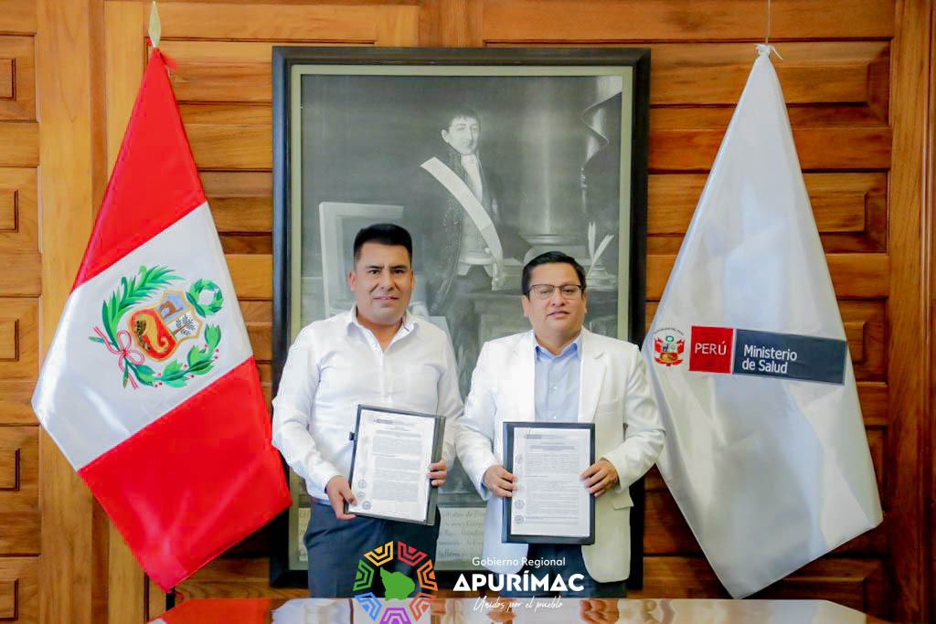 Gobernador Percy Godoy y Ministro de Salud firman convenio para el reinicio y culminación del hospital de Andahuaylas