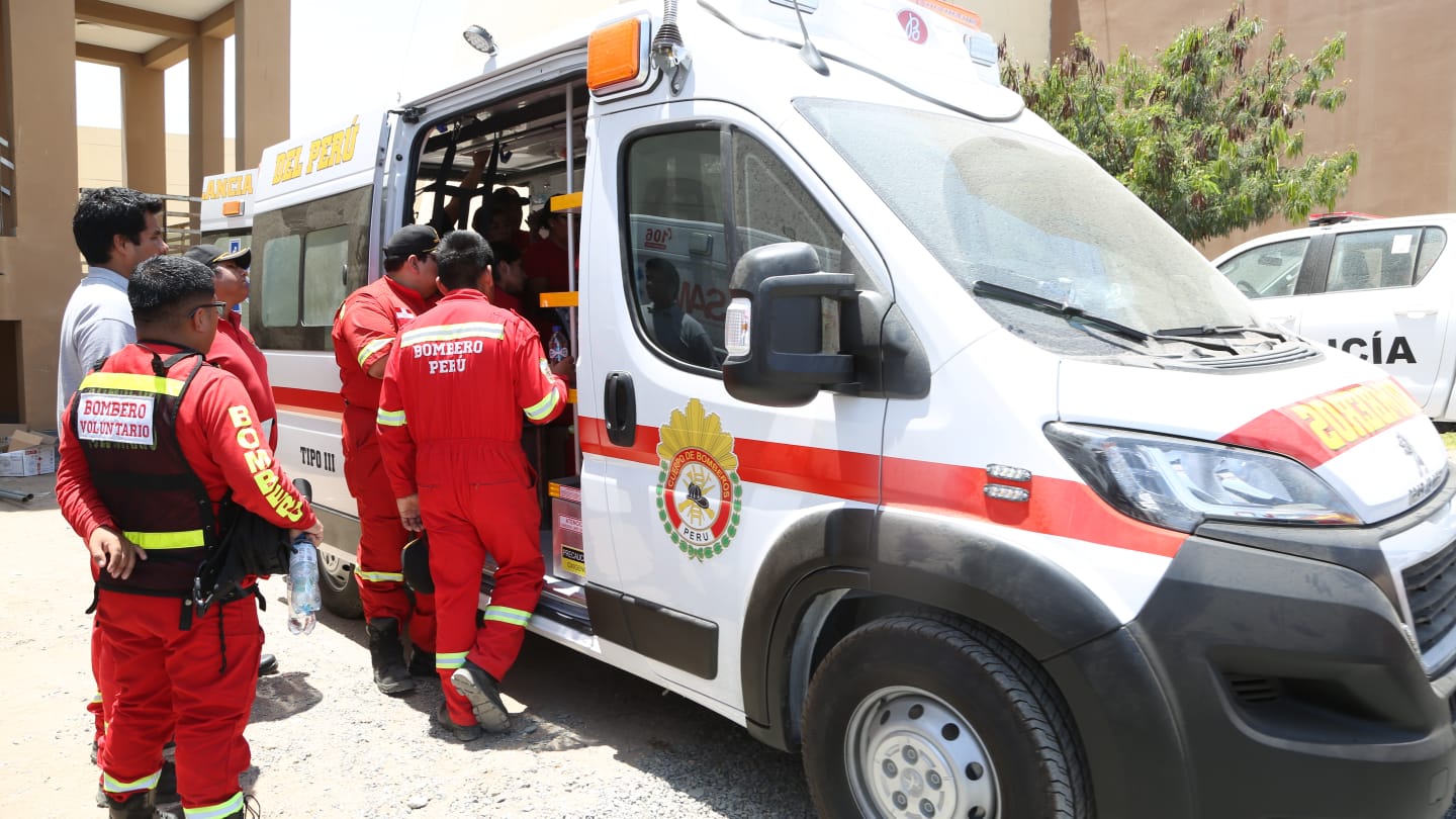 Gore Lima dotará de ambulancia a Compañía de Bomberos Voluntarios Huacho