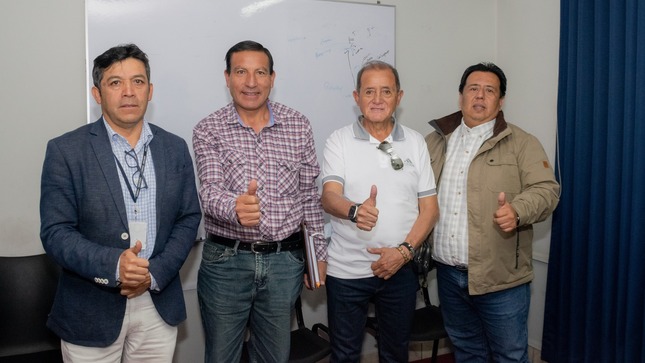 Director ejecutivo de la Dirección de RSHS se reunió con el alcalde de Huaraz para realizar campañas de salud