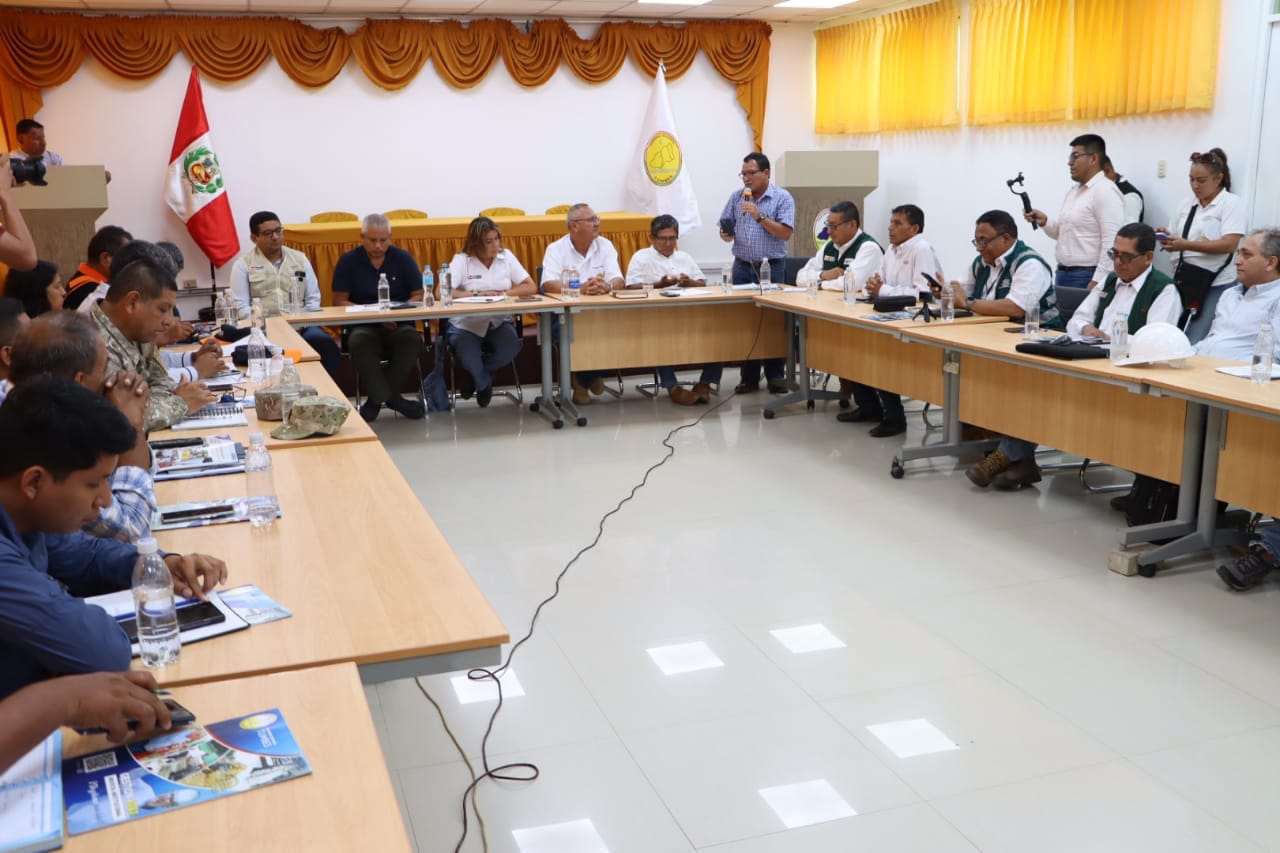 Reunión con Ministra en Gobierno Regional de Tumbes para Abordar Necesidades de la Población ante el inminente Fenómeno del Niño