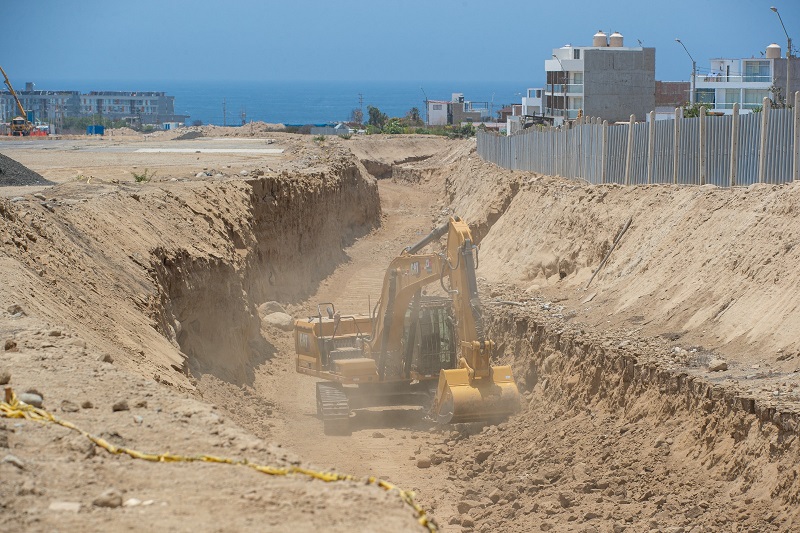 FEN: MVCS realiza trabajos de limpieza y descolmatación en Punta Negra y San Bartolo