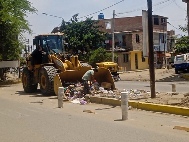 Municipalidad Provincial de Sullana, a través de la Unidad de Residuos Sólidos, ejecutó plan de contingencia.