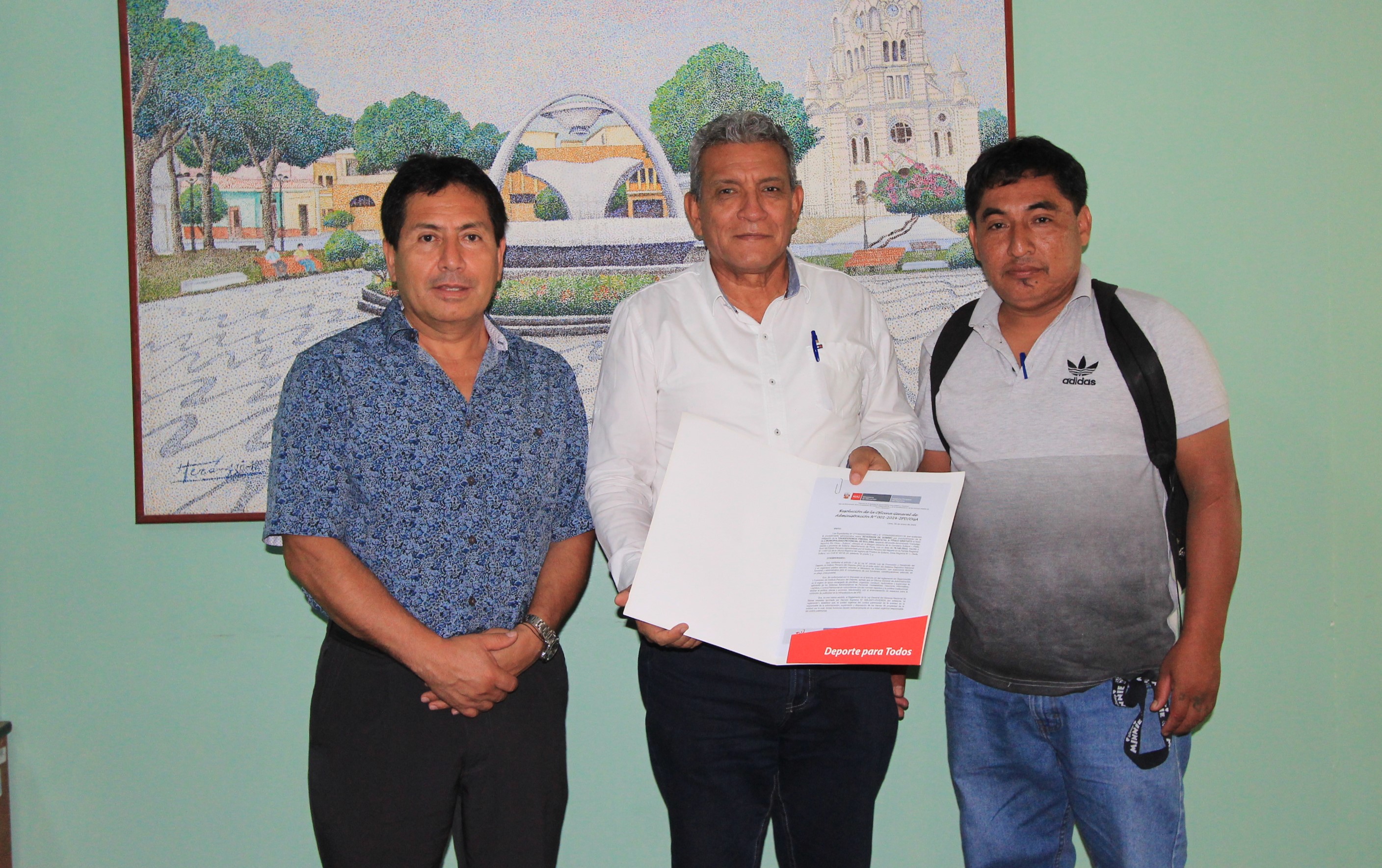 Alcalde Marlem Mogollón se reunió con el presidente del Instituto Peruano del Deporte (IPD), Guido Flores Marchán.